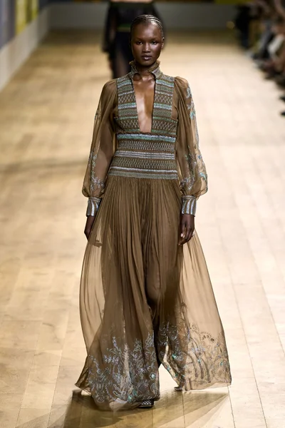 Look 66